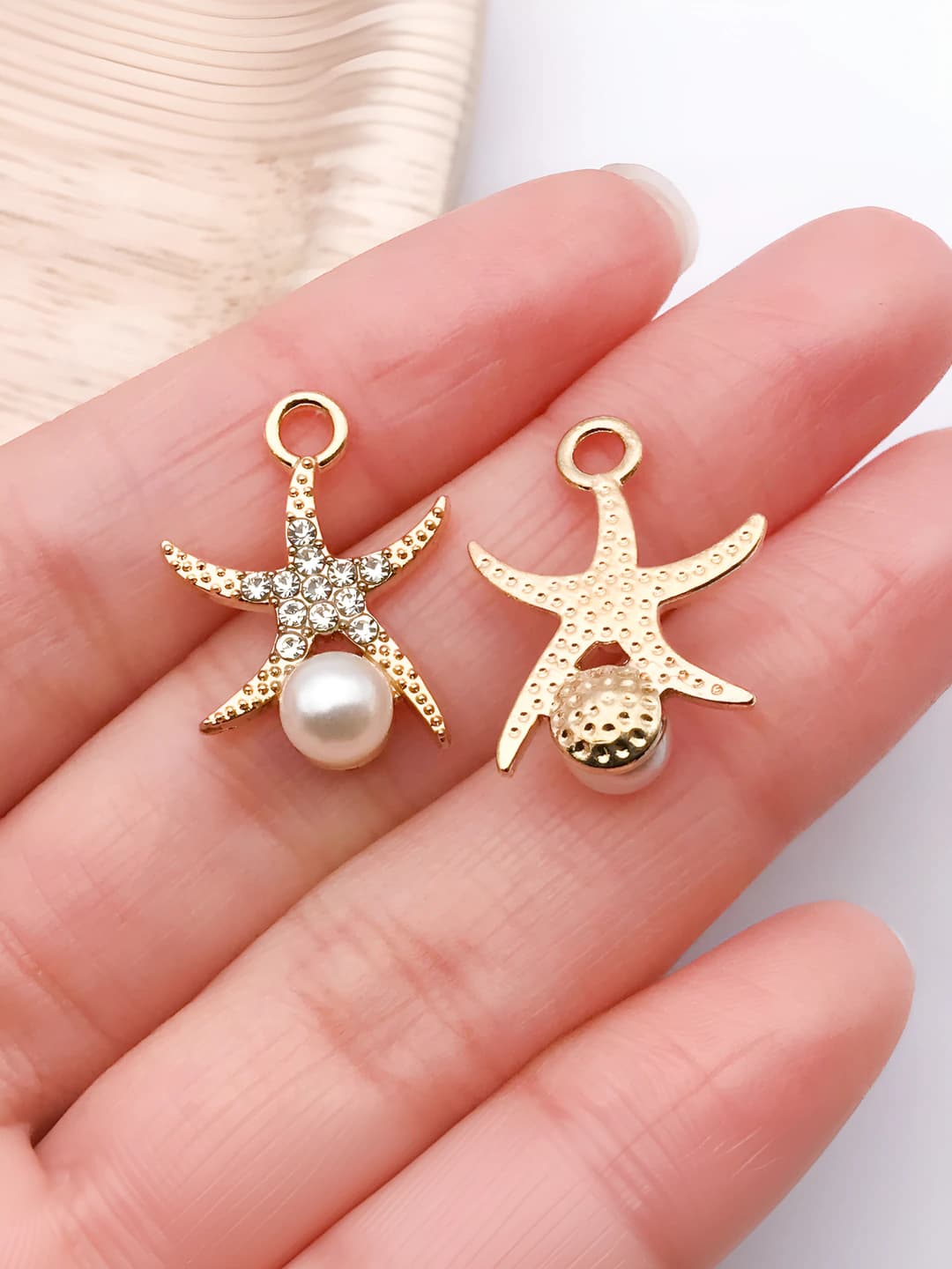 Diamond pearl star 21x16mm-1.3g