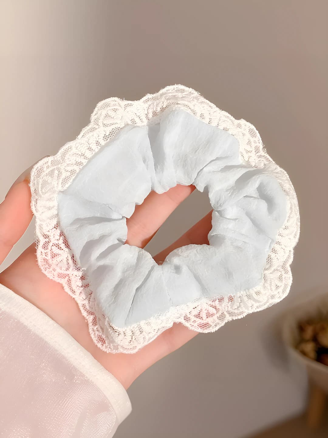Blue lace scrunchie 10 cm