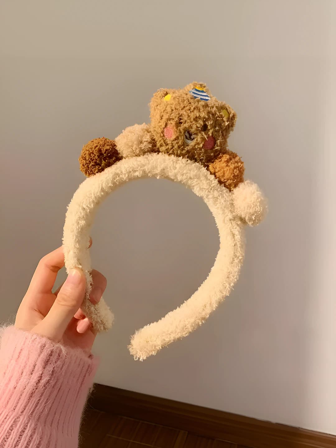 4# Beige-brown bear headband