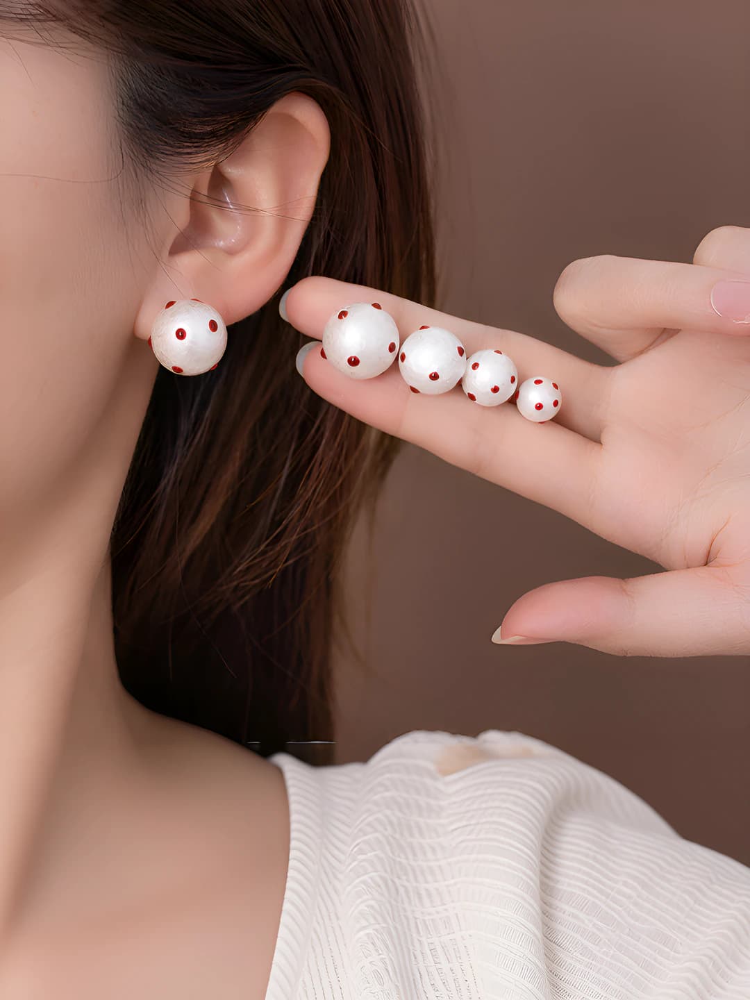 Women's French-style polka dot cotton and pearl earrings, simple HK design, faceted geometric shape, steel post