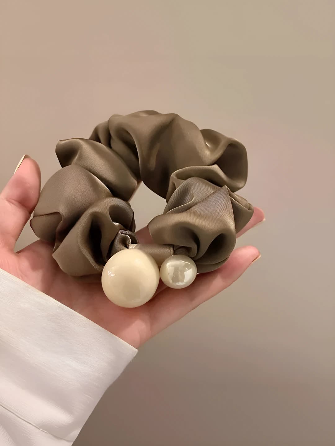 2# Light coffee large hair tie 8 cm