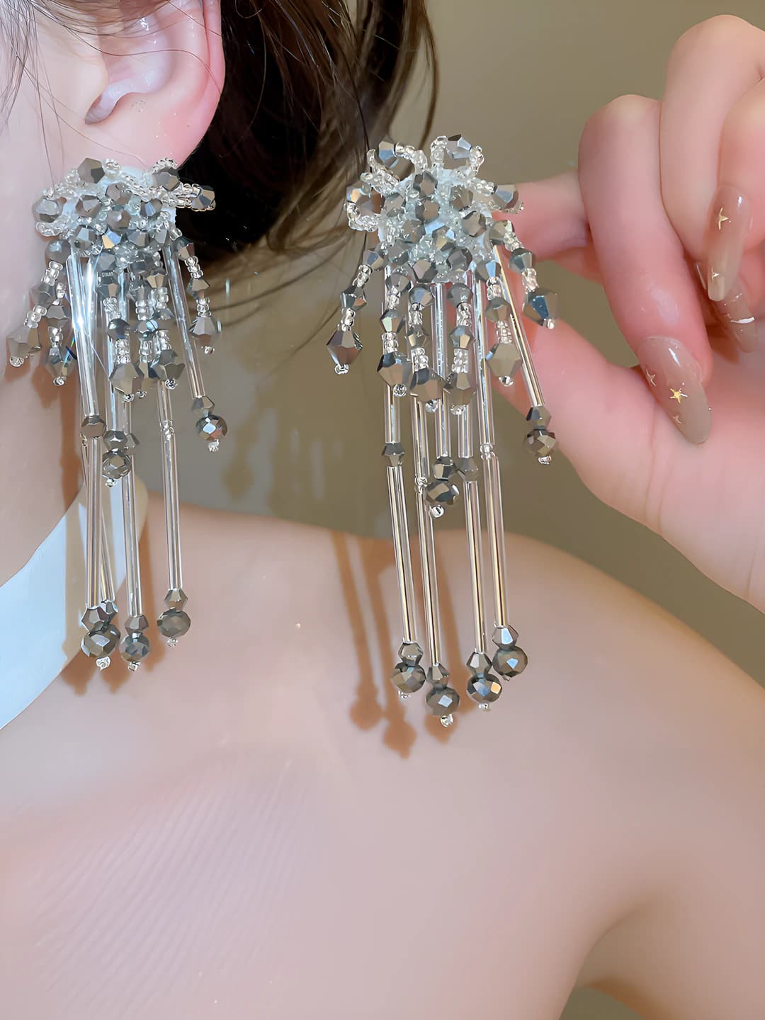 Women's dangling crystal tassel earrings, glass flowers, bohemian style, geometric shape, electroplated