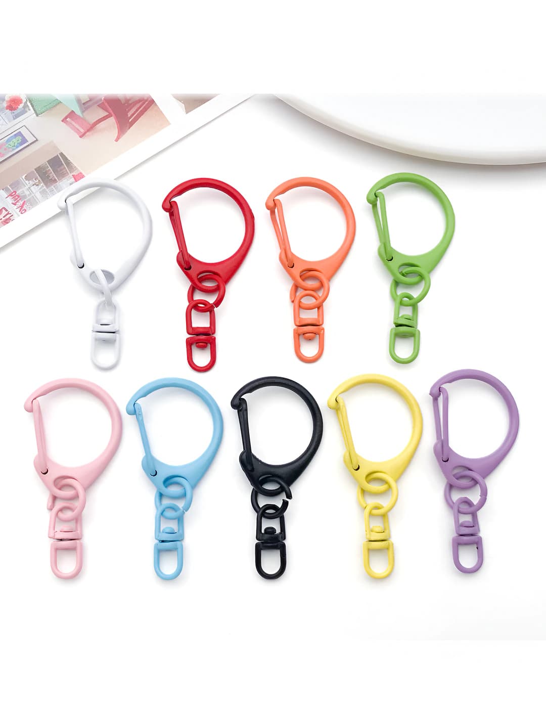 Random 1 pc paint D ring 8 key 41x18mm-1.9g
