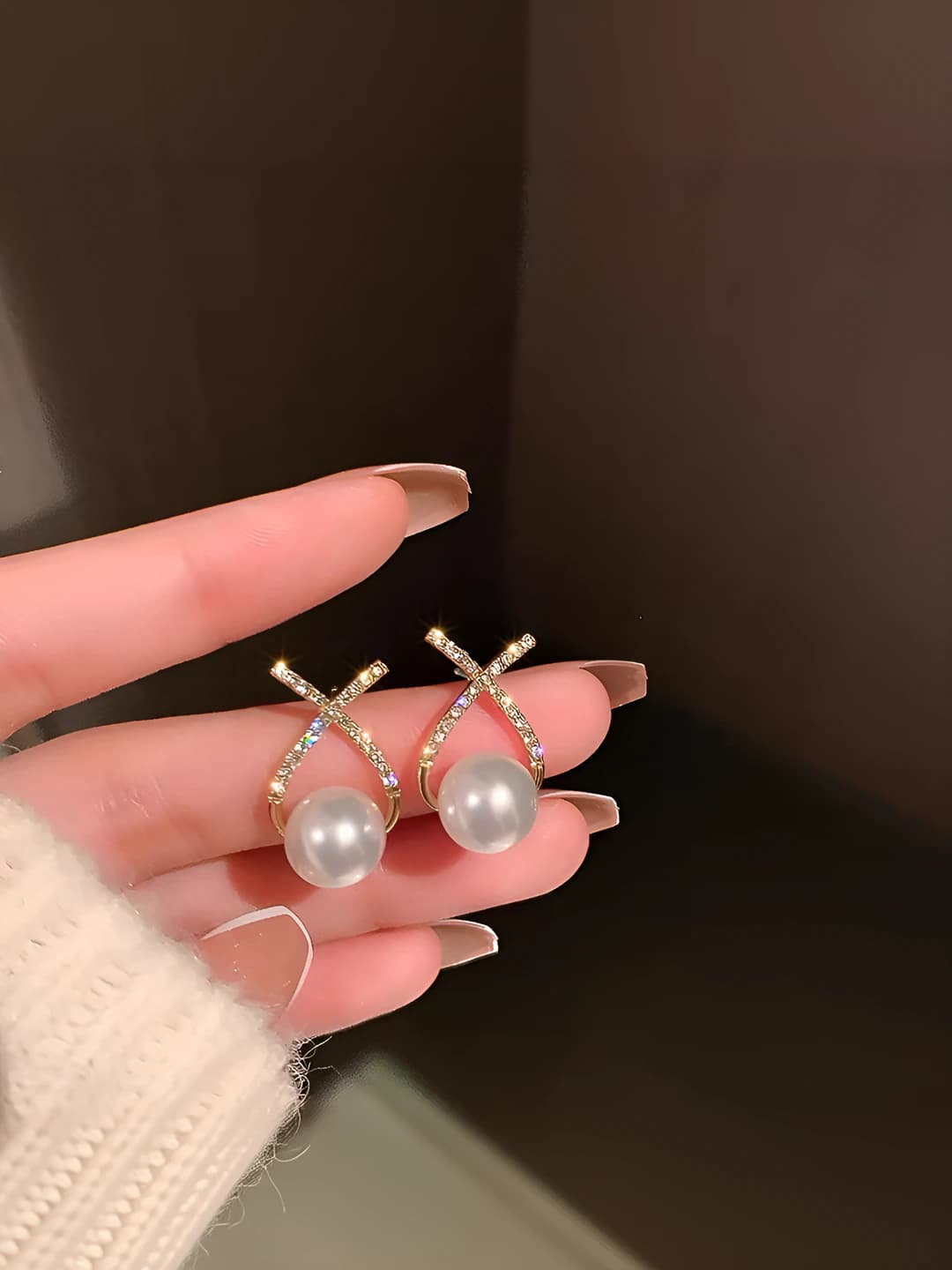 Crossed pearl - gold