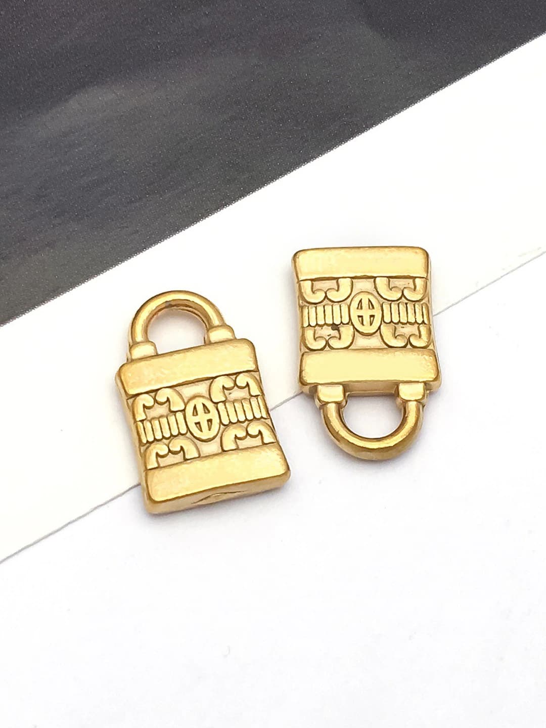 1 ta 9x14x2mm Oltin pushti qotishma kichik qulflar