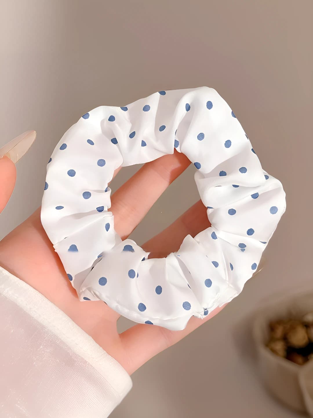 4# White with blue dots