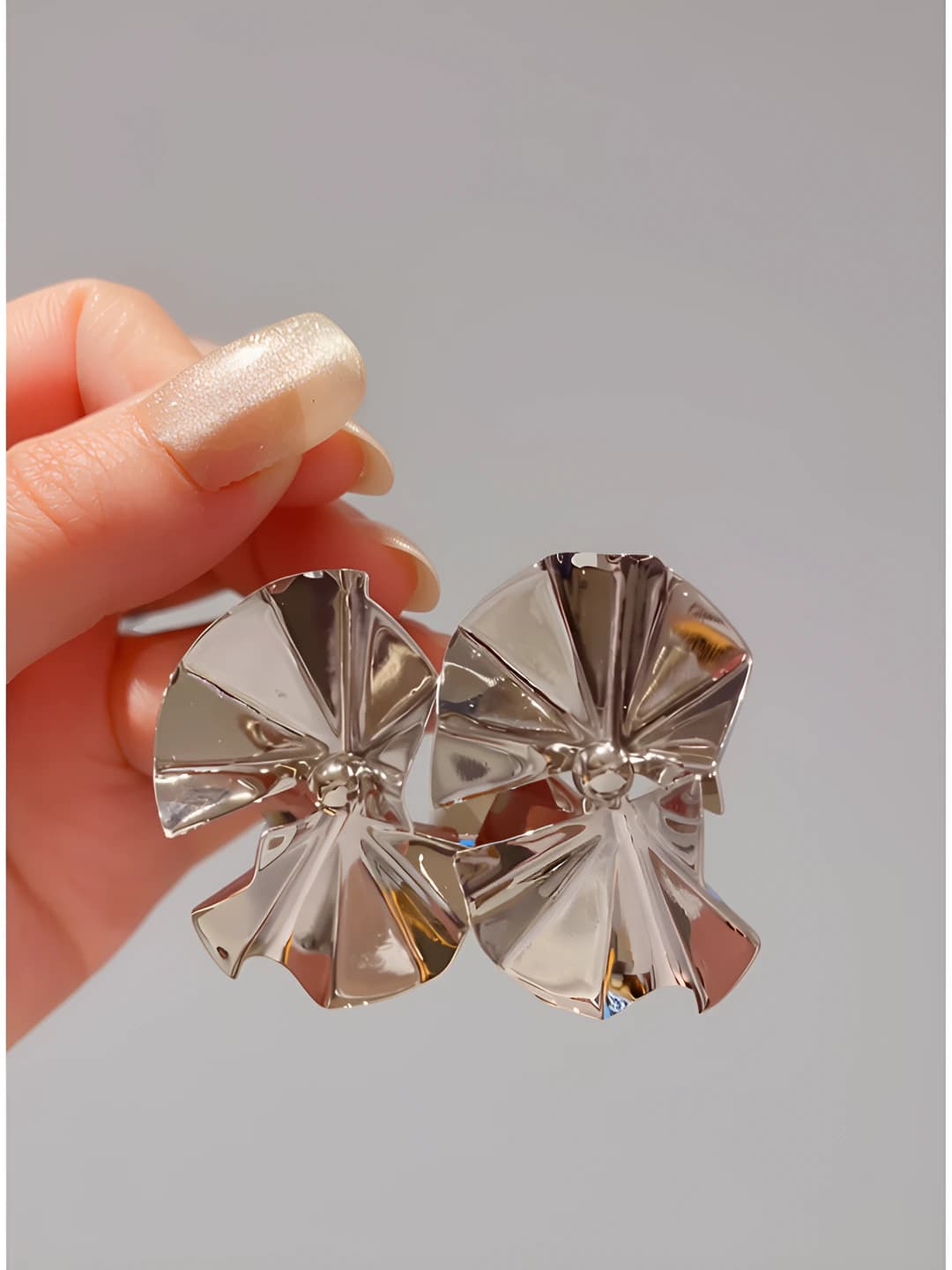 Серебряная игла - Серебряный