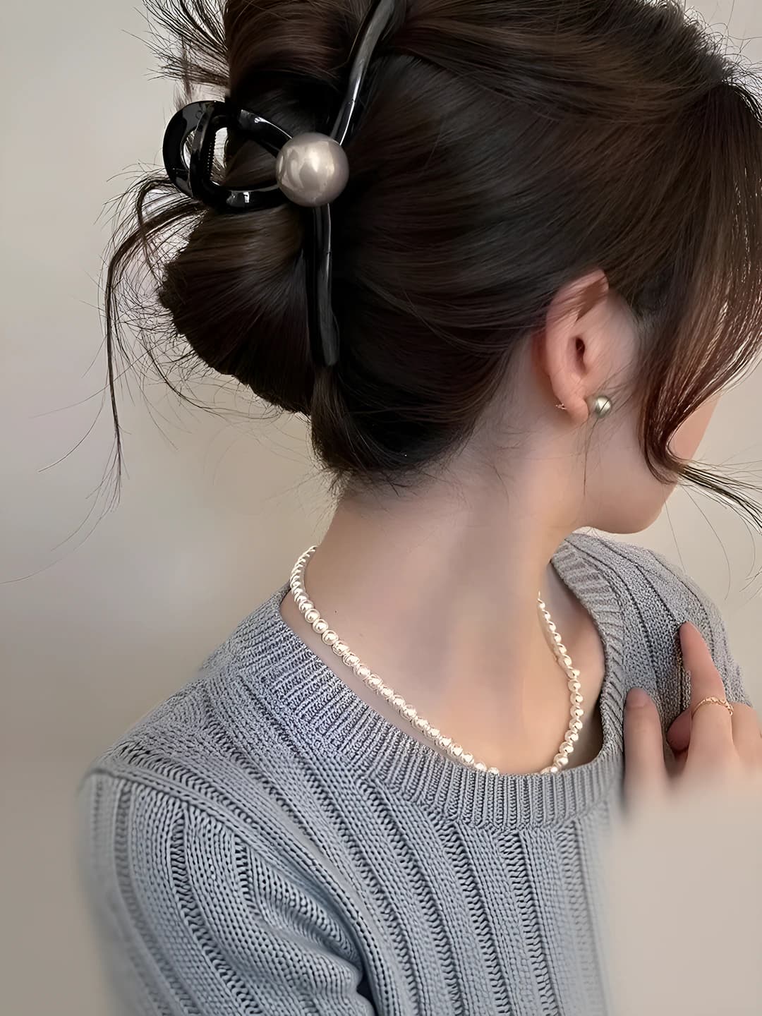 Чёрный с жемчугом большой 13cm зажим