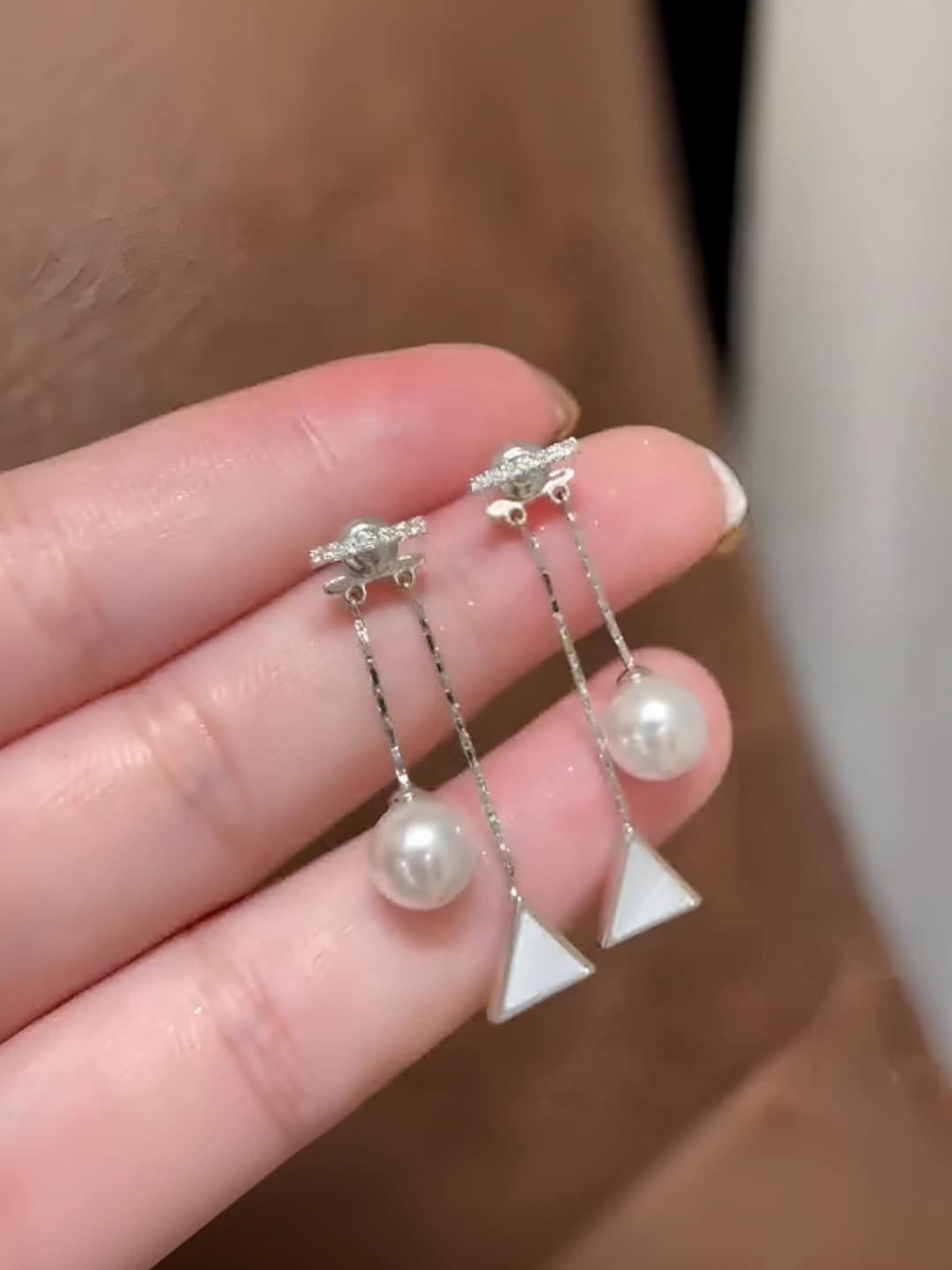 Women's pearl and French tassel double-wear stud earrings, light luxury, niche design, delicate and versatile ear jewelry