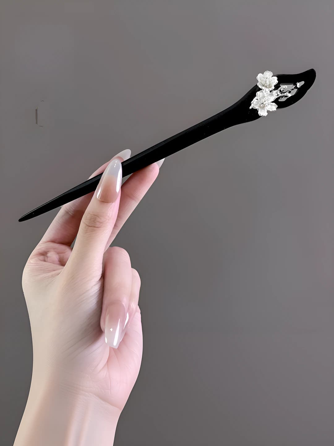 4# Black plum blossom hairpin