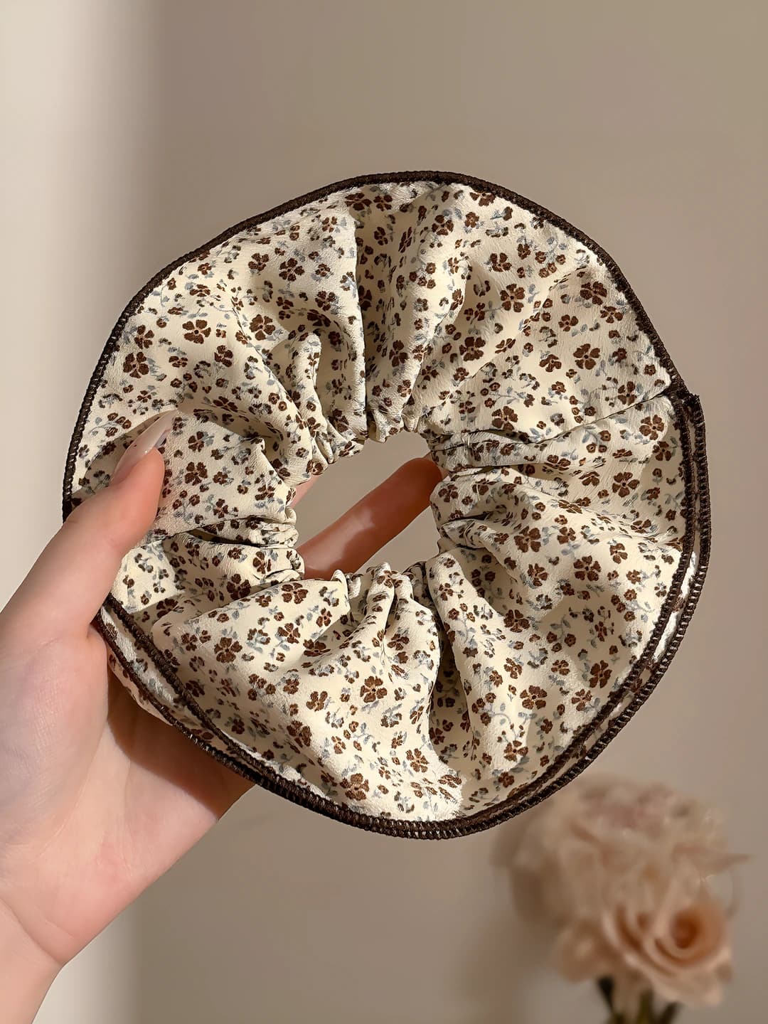 2# Beige floral black trim 4-layer large hair tie ~16 cm