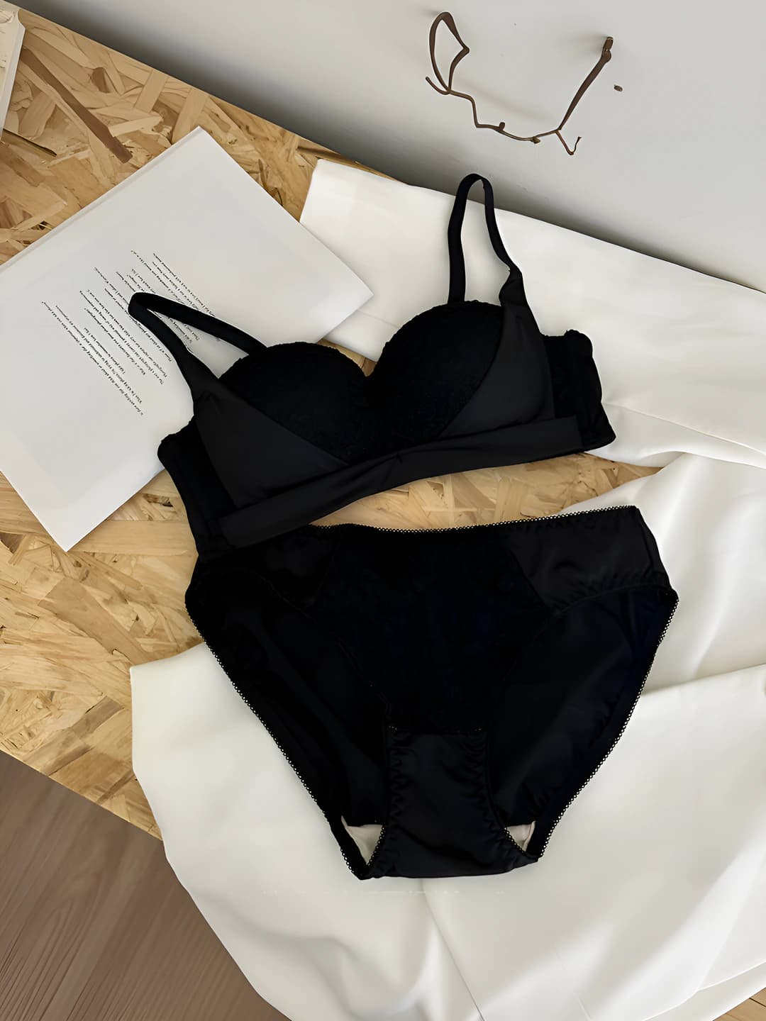 Black set