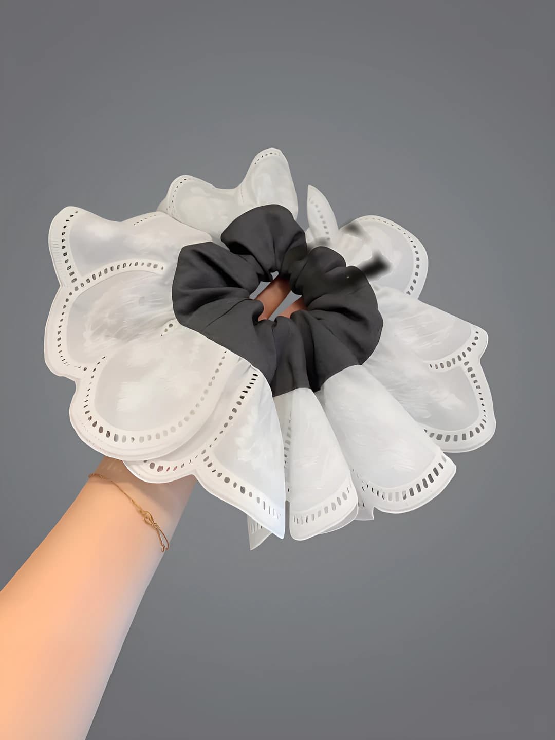 Women's wide-brim hair tie, makes face look small, embroidered flowers, stretch, preppy style, grey, cut-out