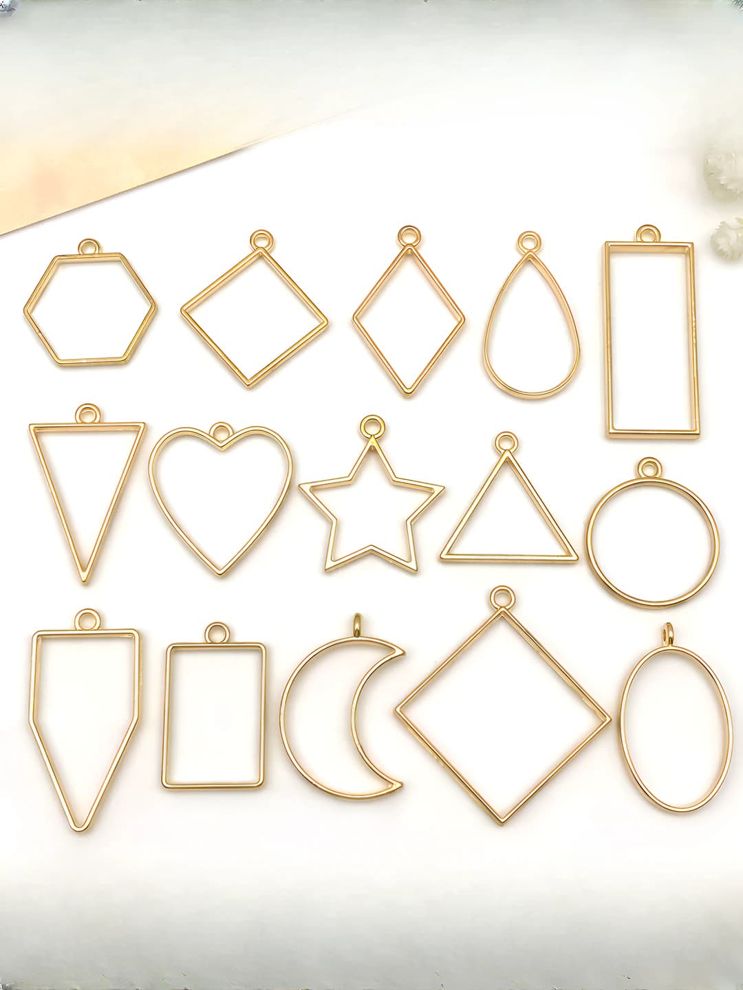 Ayollar uchun DIY charm blank: alyuminiy qotishma, geometrik yurak, doira, besh burchak yulduz, o'yma asos, AB muhimi, oqim elementi: doira, uslub: tabiiy