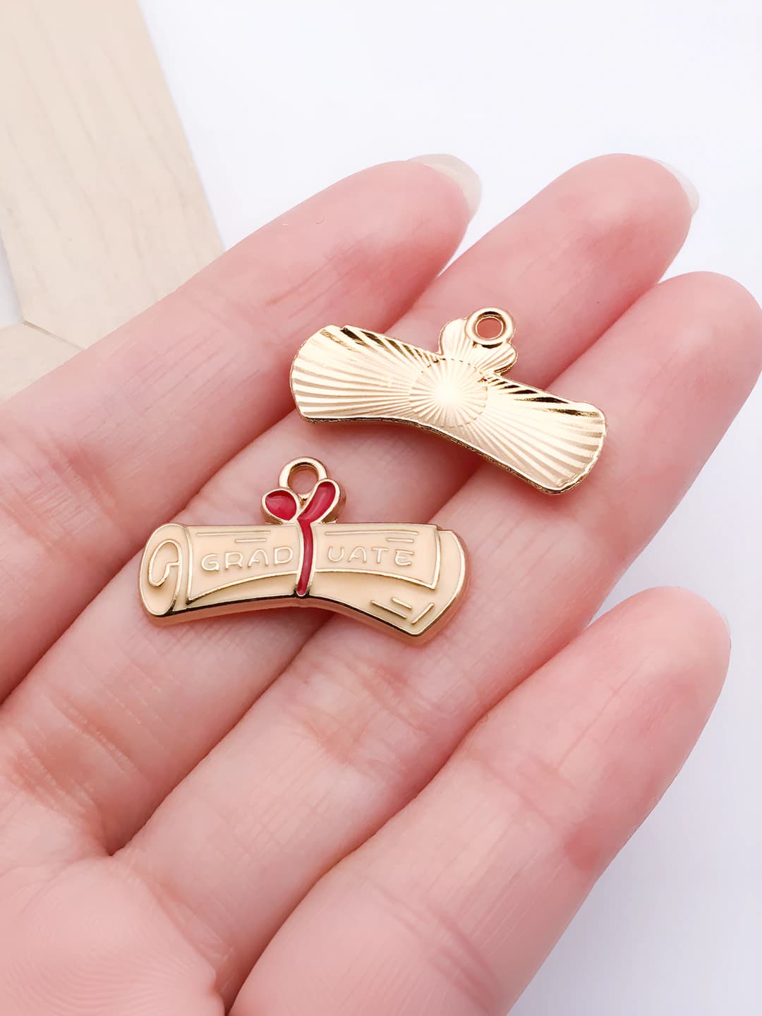 Золотой диплом 25x14mm