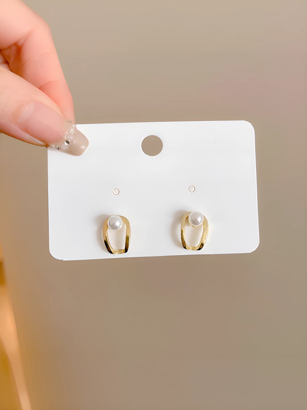 1# Elegant pearl earrings - silver gold