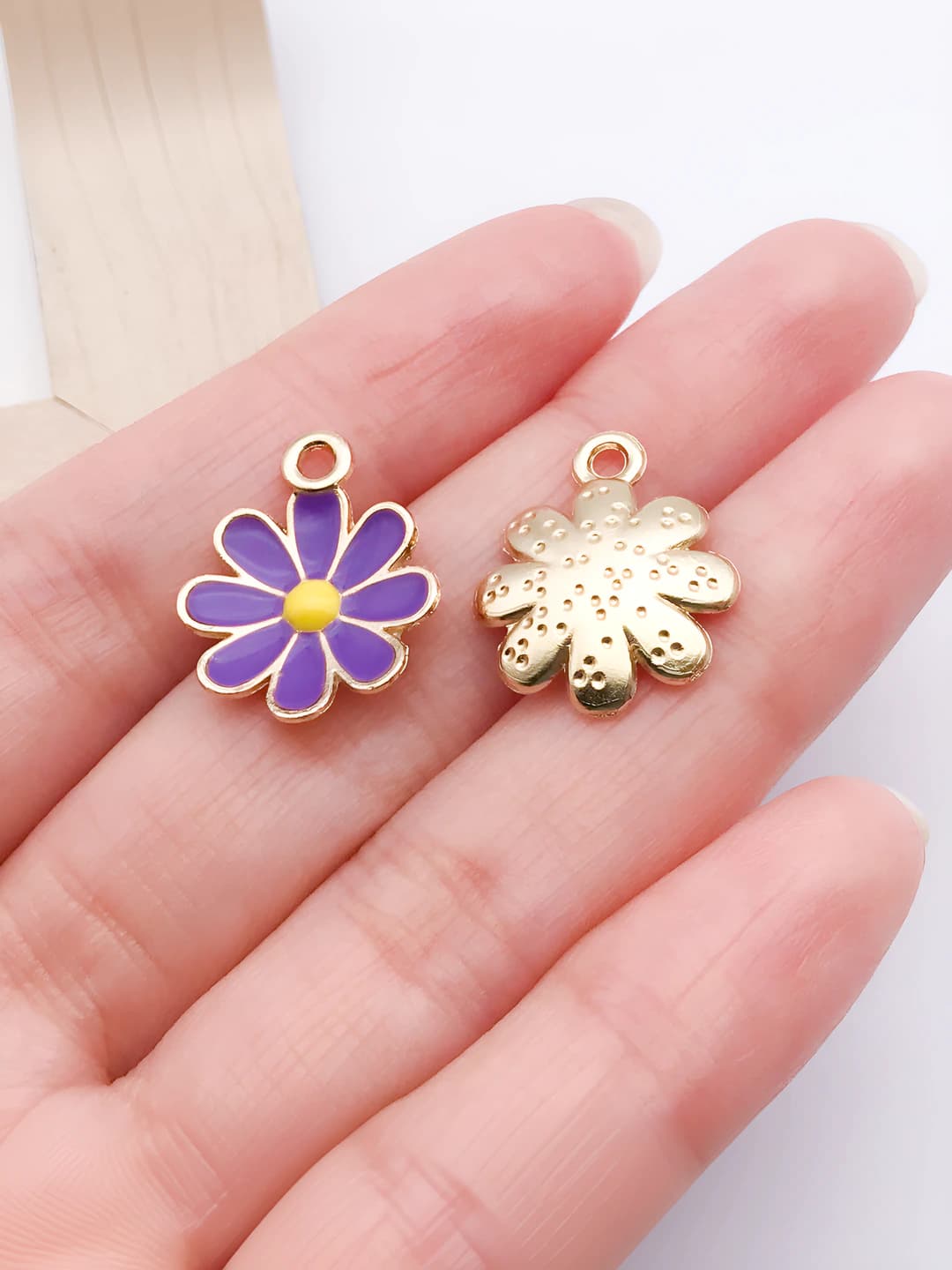 1 purple oil small daisy 15x18mm-0.7g-16491
