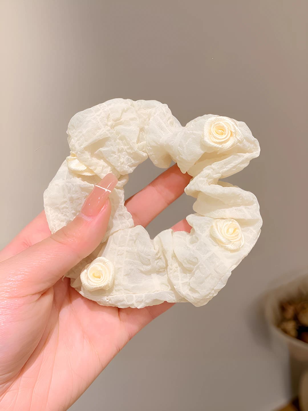 11# Beige floral 8 cm
