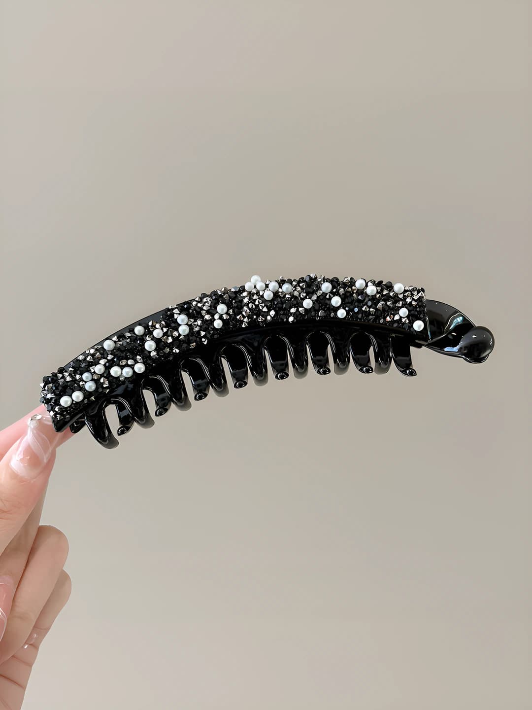 Black pearl diamond, 13.5 cm