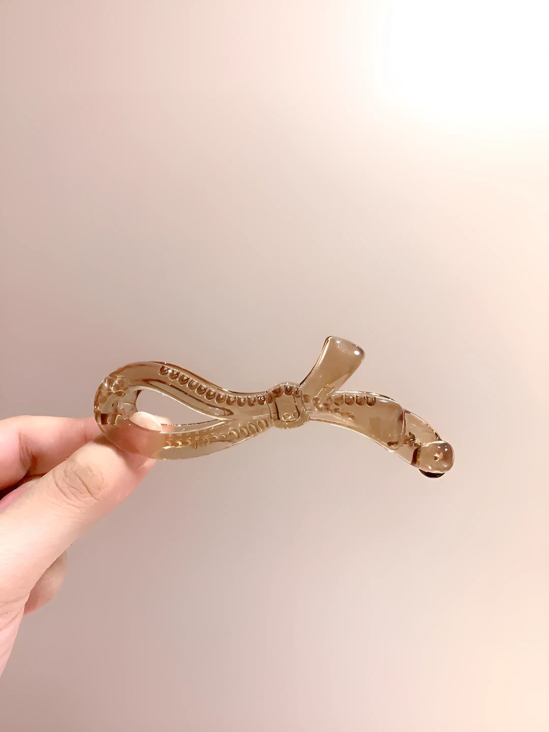 Light coffee bow 11cm