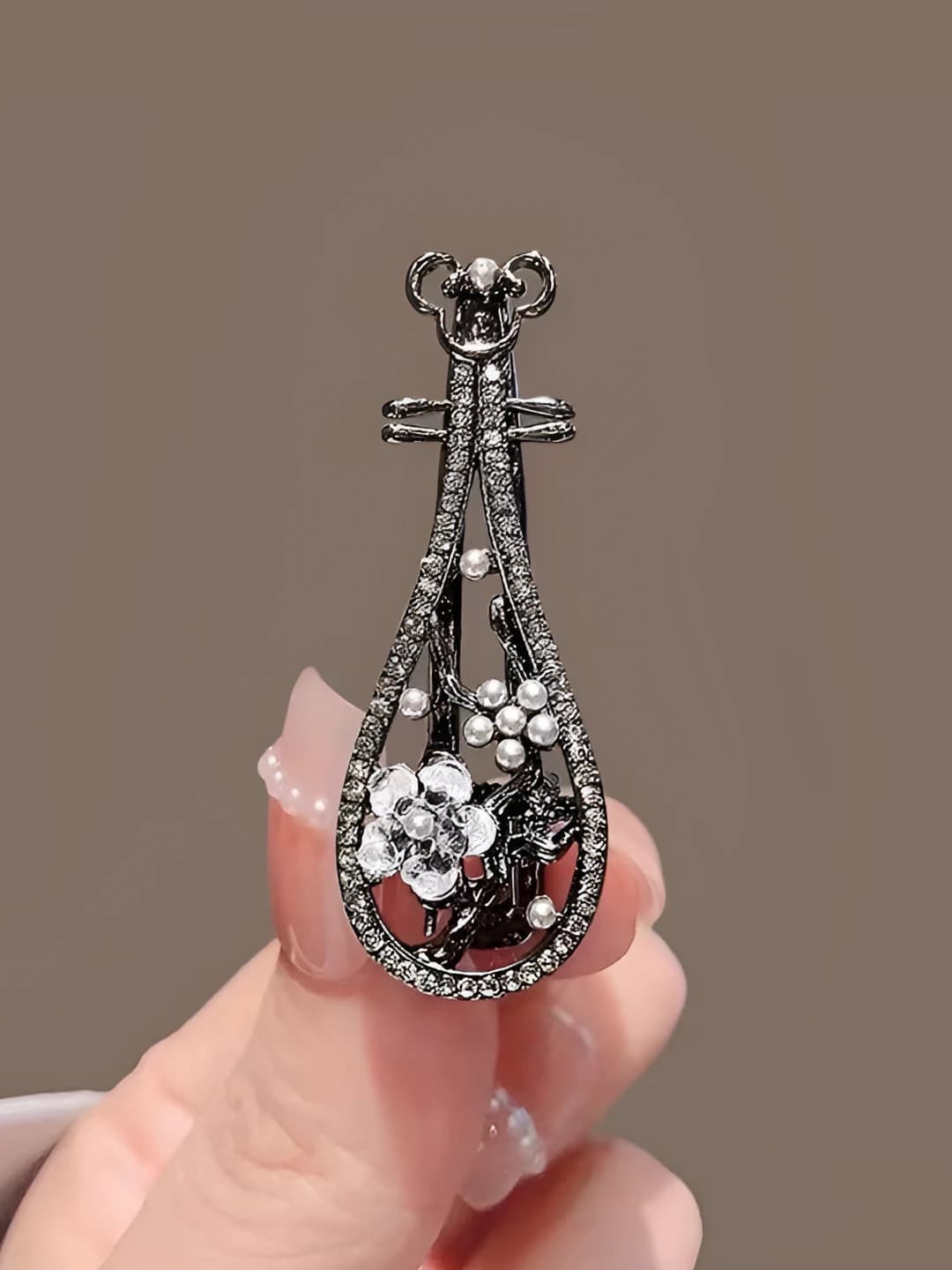 Vintage style pipa