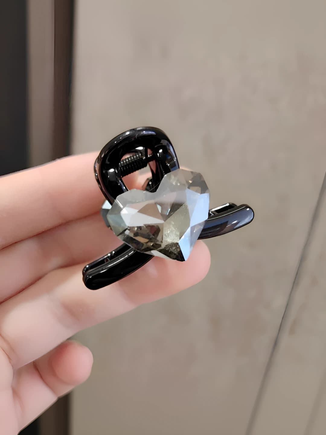 Qora, yurak klips, ~4.5 cm