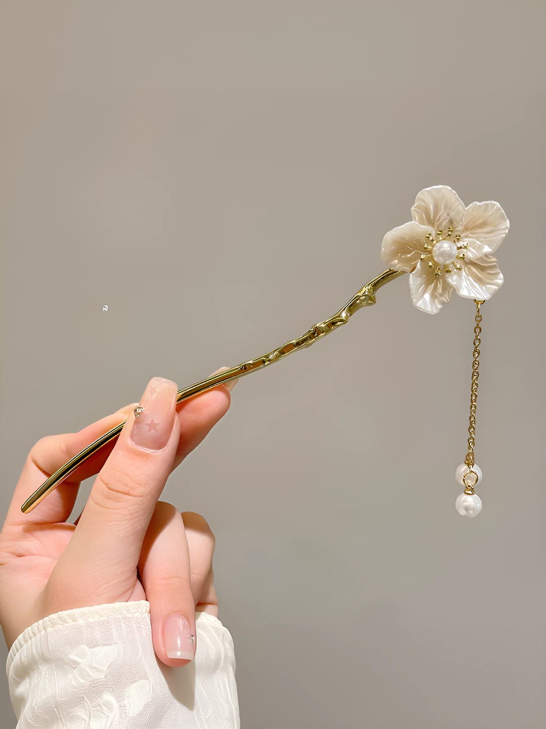 Shell tassel