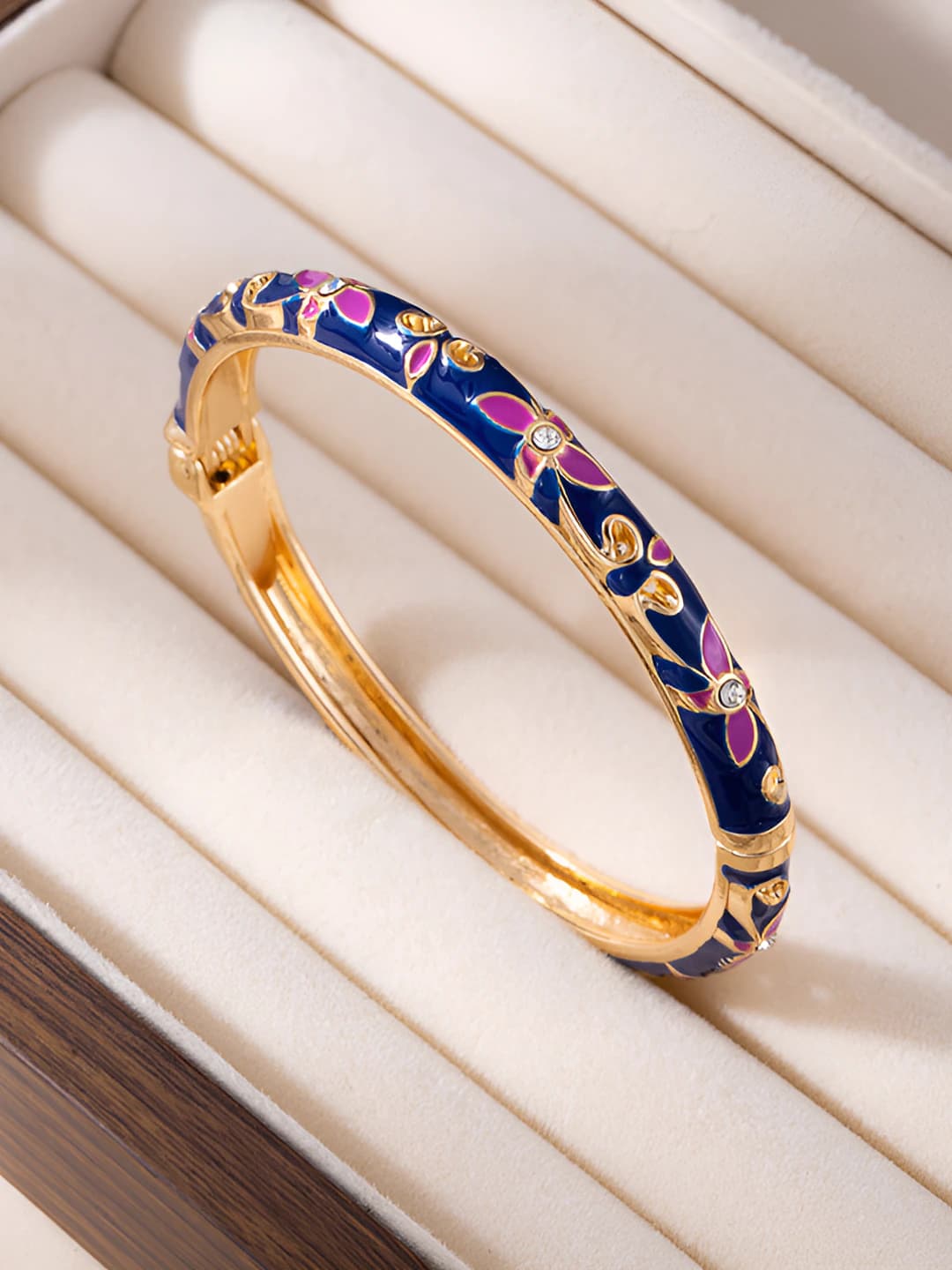 L725-7 Blue-purple