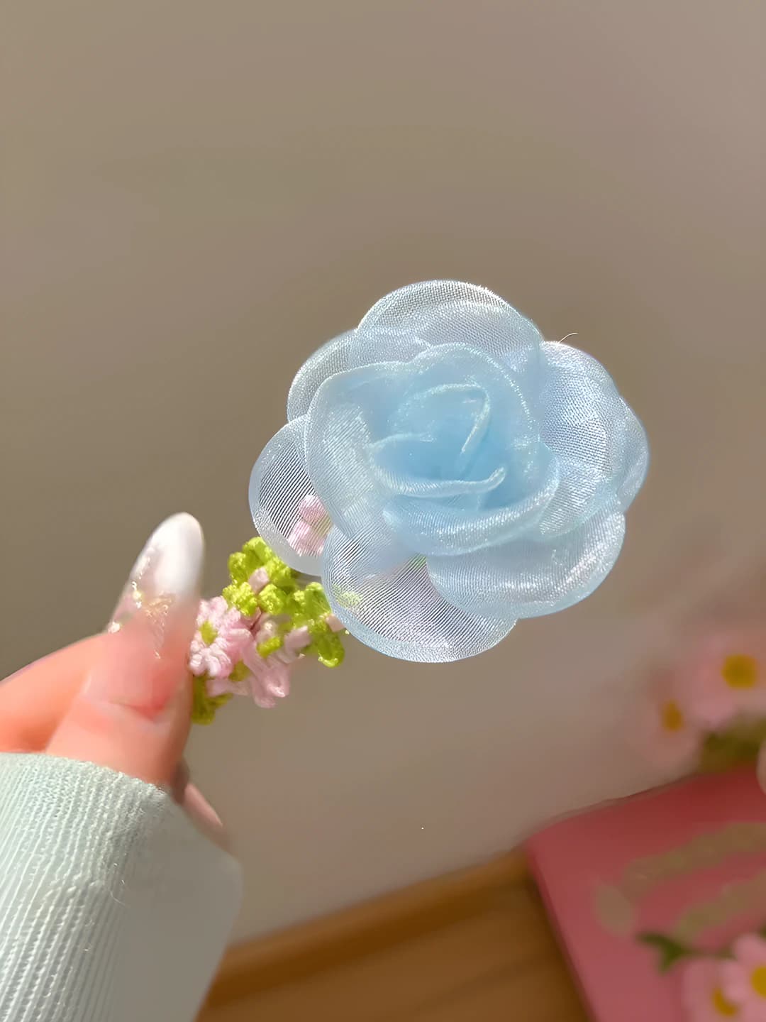 2# Blue mesh flower clip, 1 pc