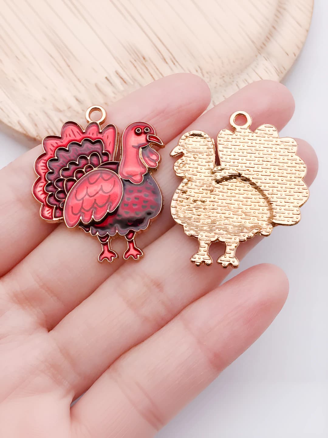 1 pc large red epoxy resin turkey (right)