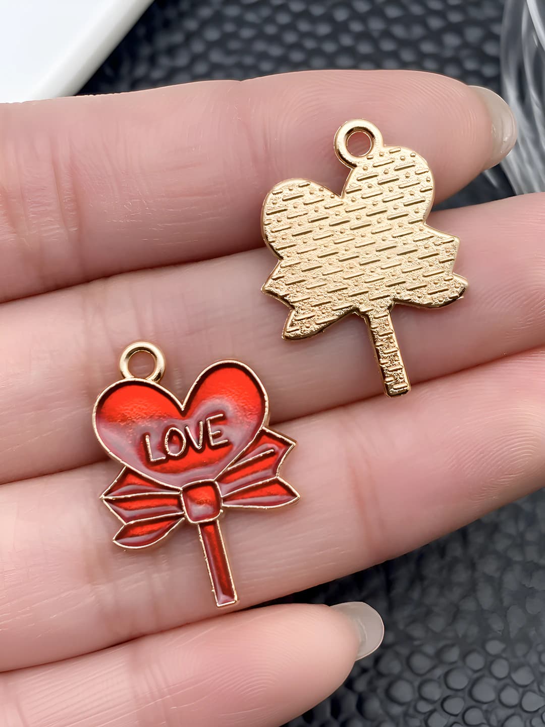 1 pc LOVE butterfly heart lollipop 23x17mm-1g