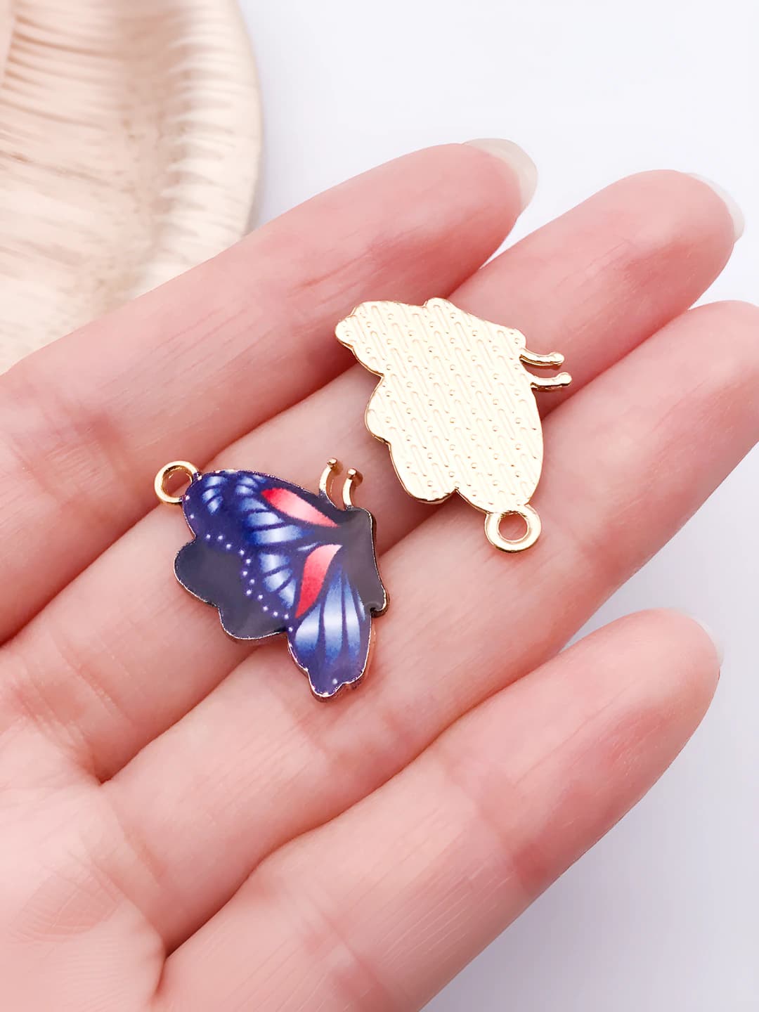 1 pc Navy, 16x24mm, 1.5g