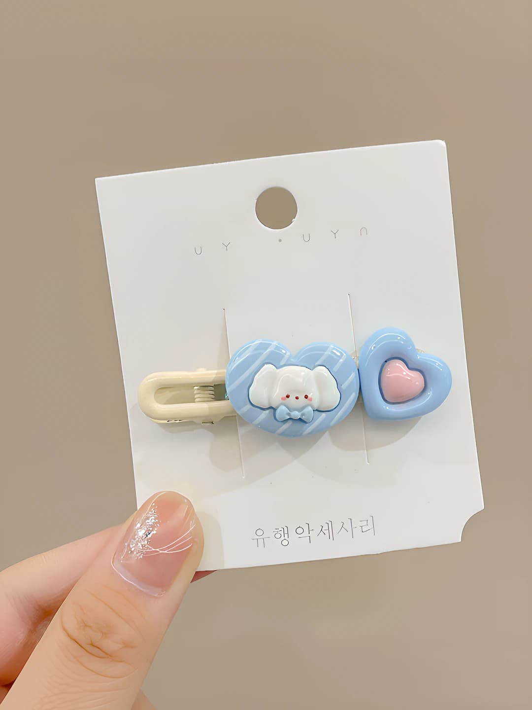 14# Blue Dog, Pink Heart Clip