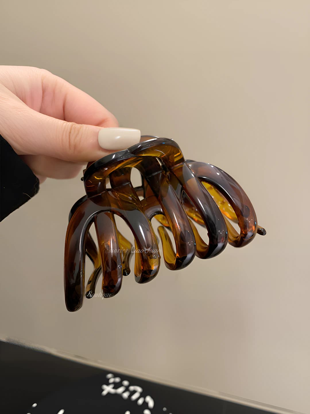Bright amber (9 cm)