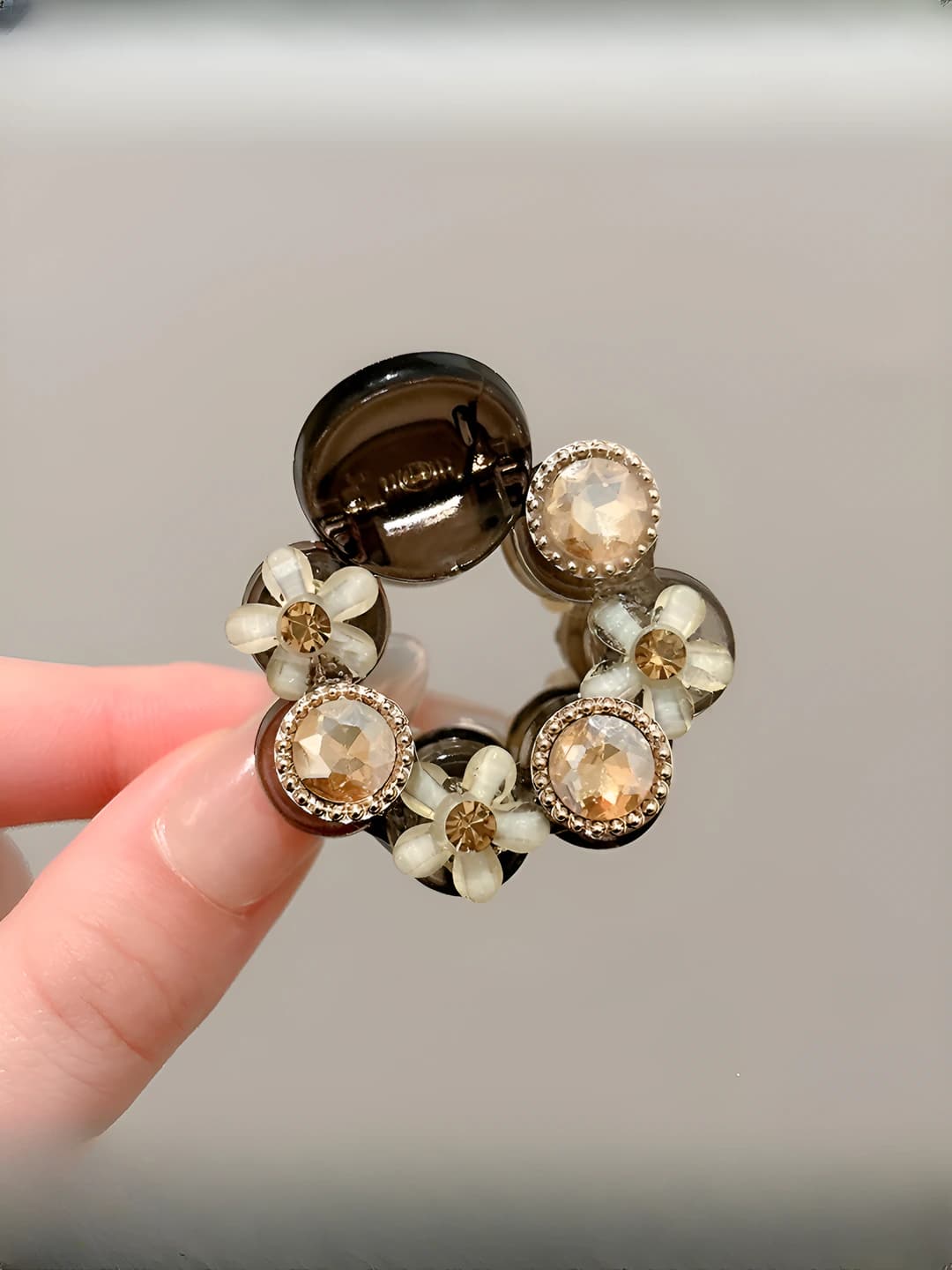 2# ~4 sm - Kofe rangli gulli romb kichik qisqichbaqqa