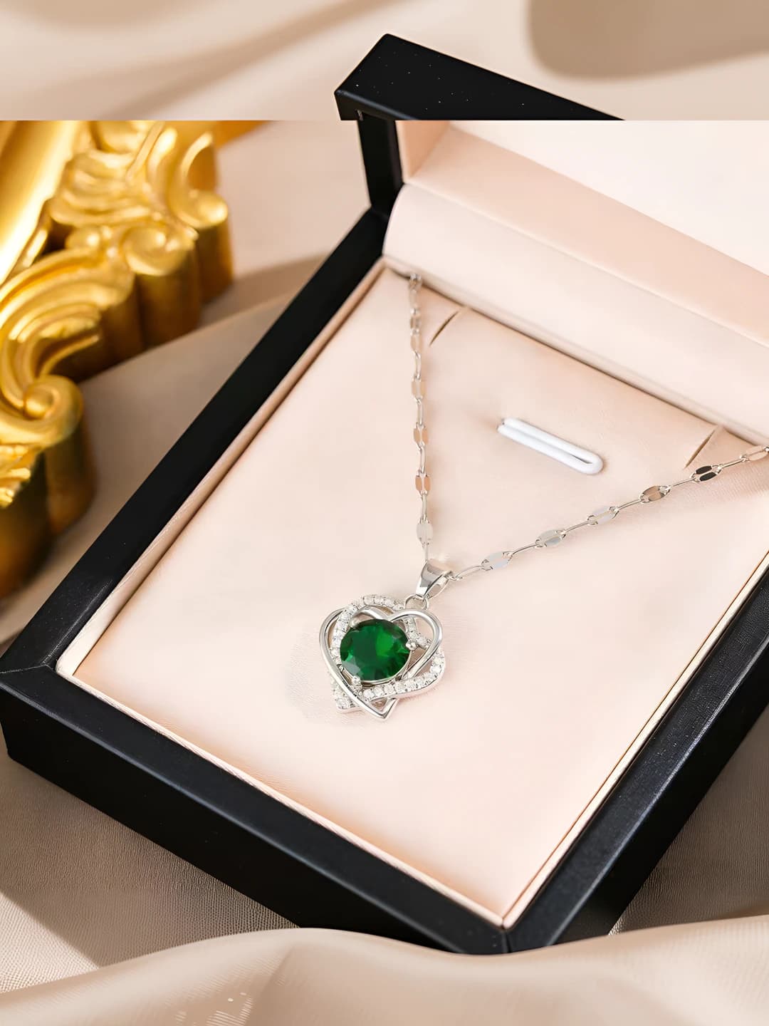 470 Heart - Silver-Green