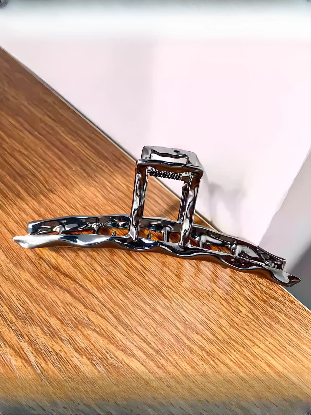 Чёрный