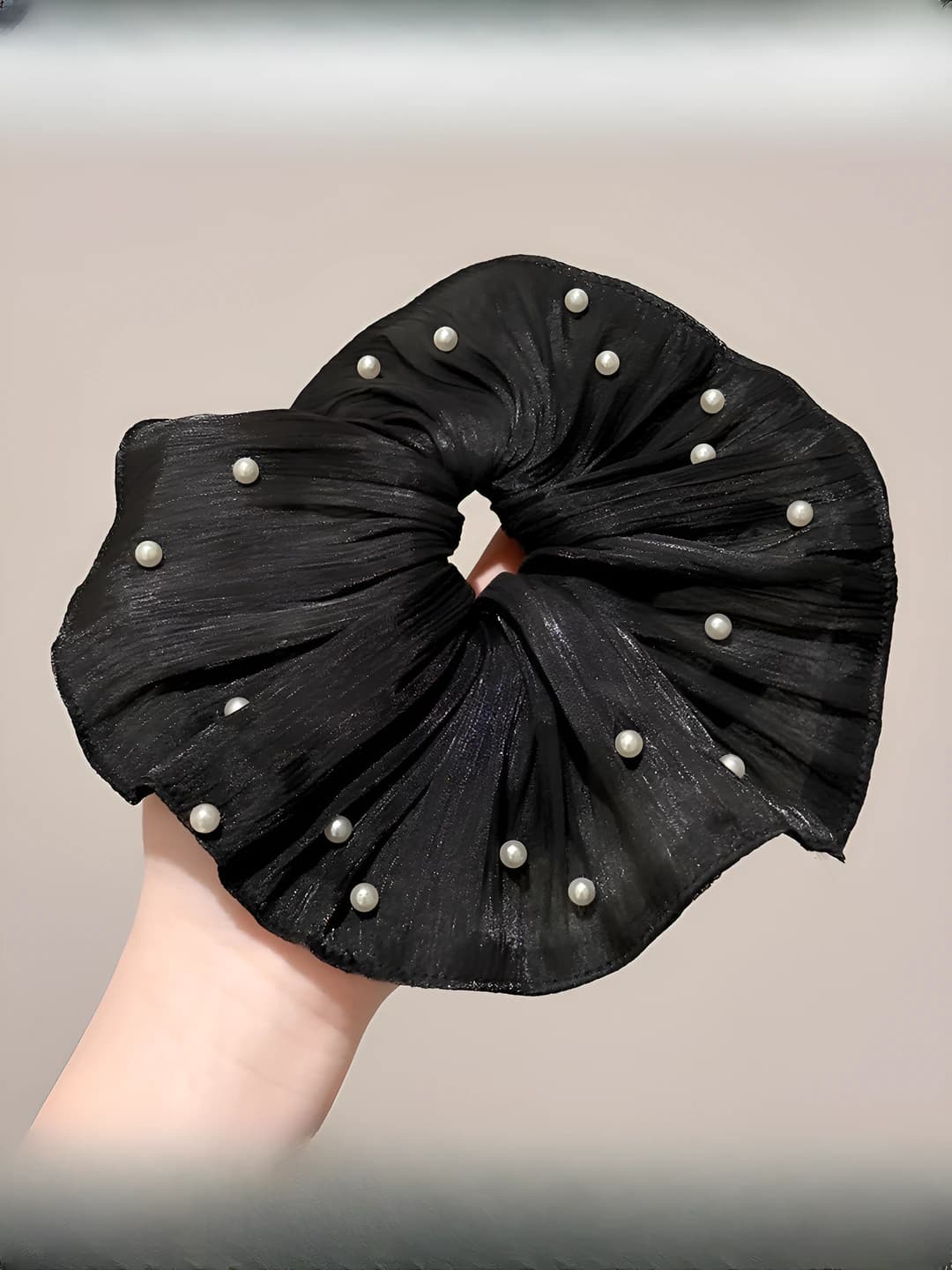 2# Black pearl ruffle 20 cm