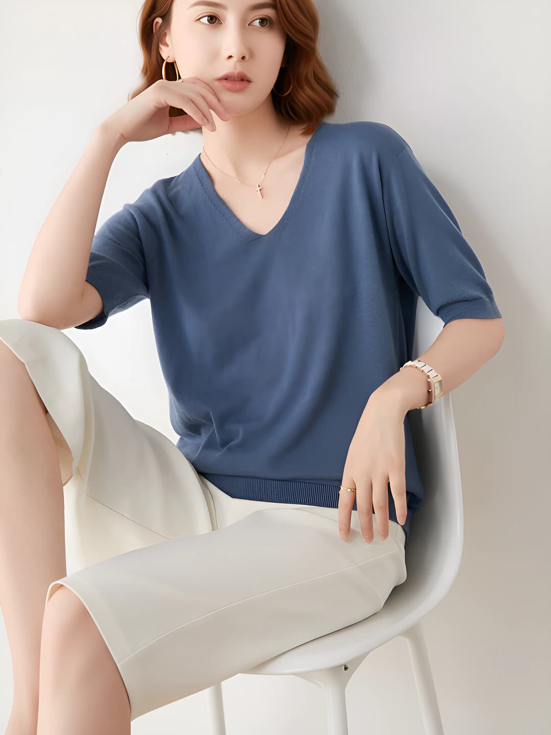 V-neck light blue