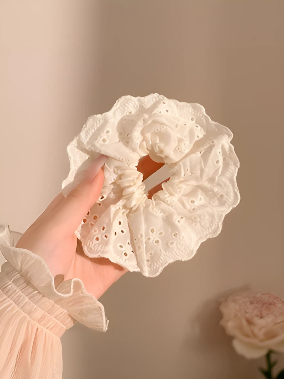 1# White embroidery lace