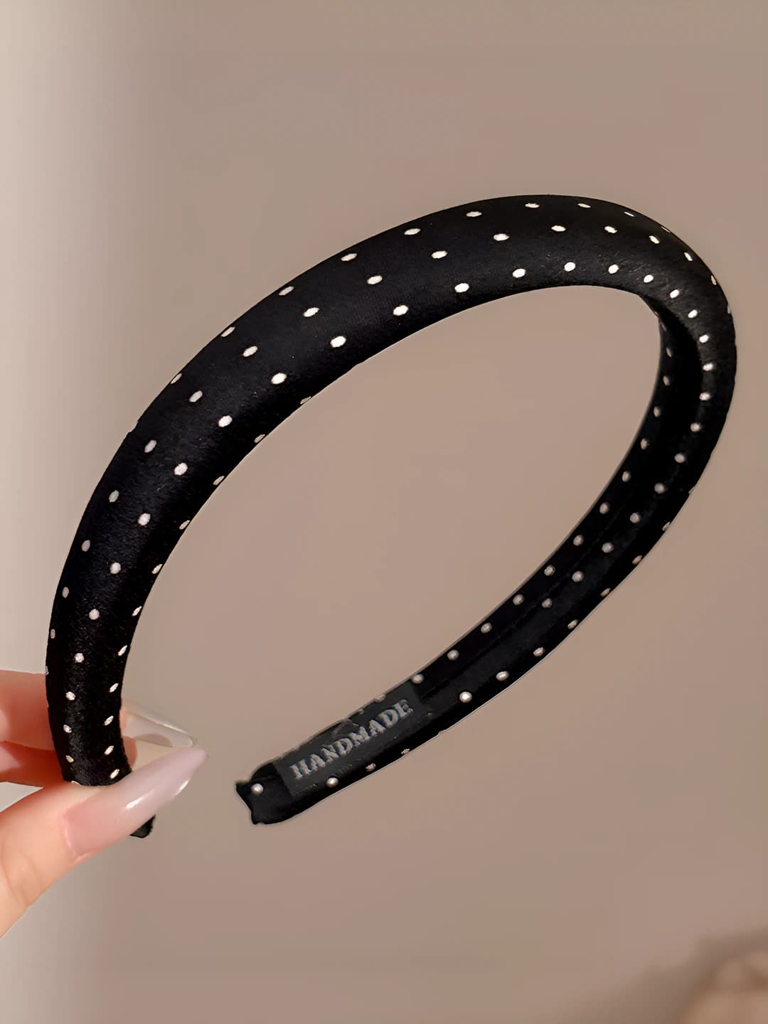 2# Black, polka dot, 1.5 cm