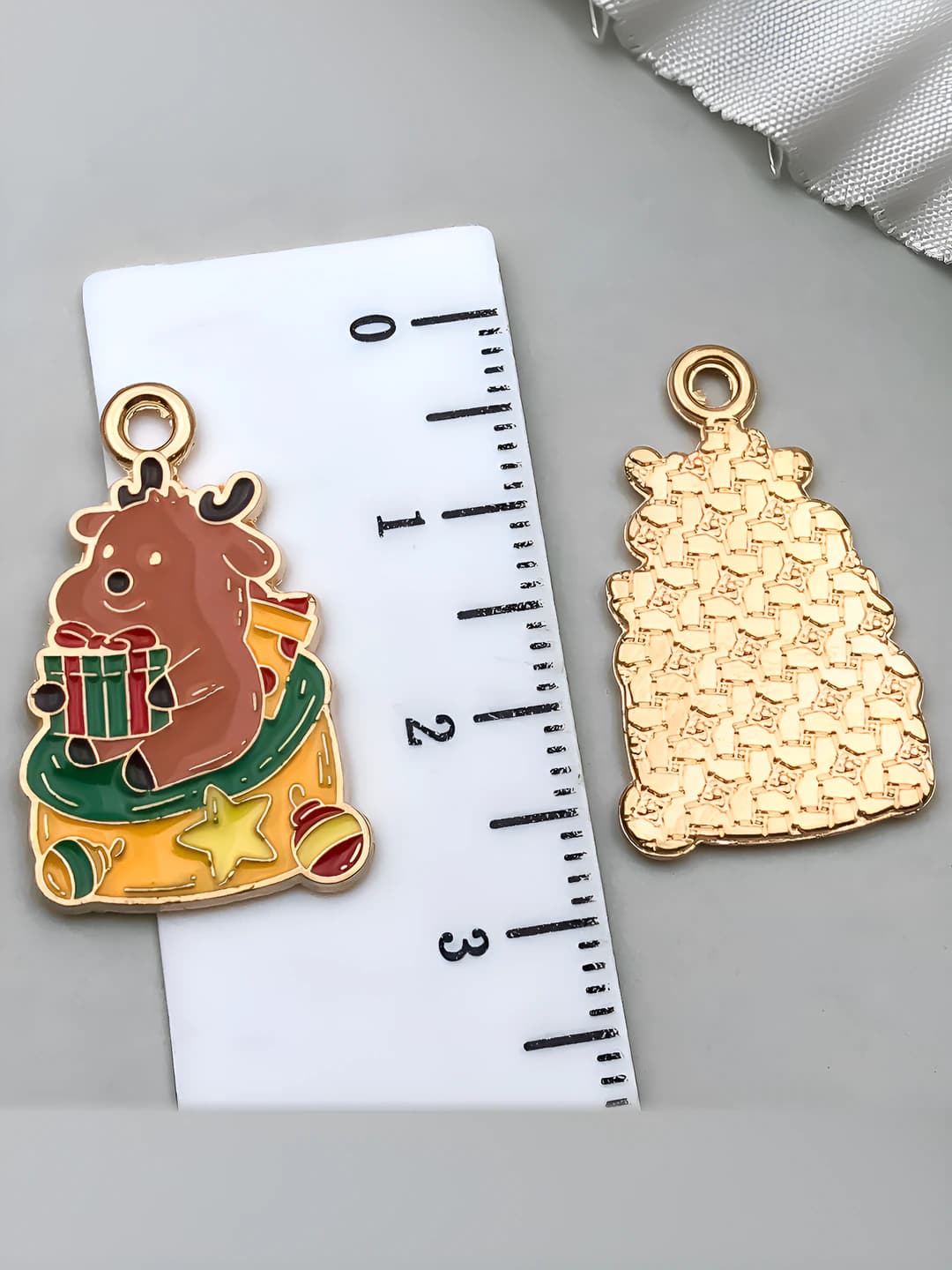 Олень 25x15mm-1.5g