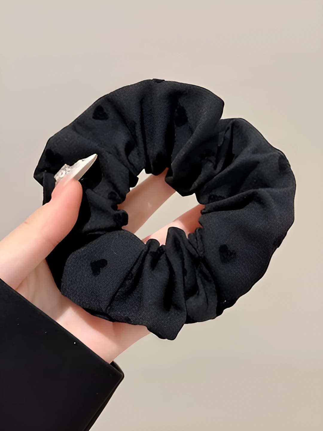 Heart, black