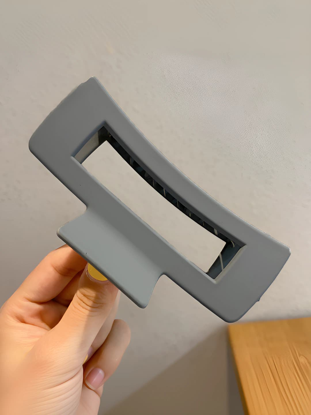 6# Grey-blue square clip