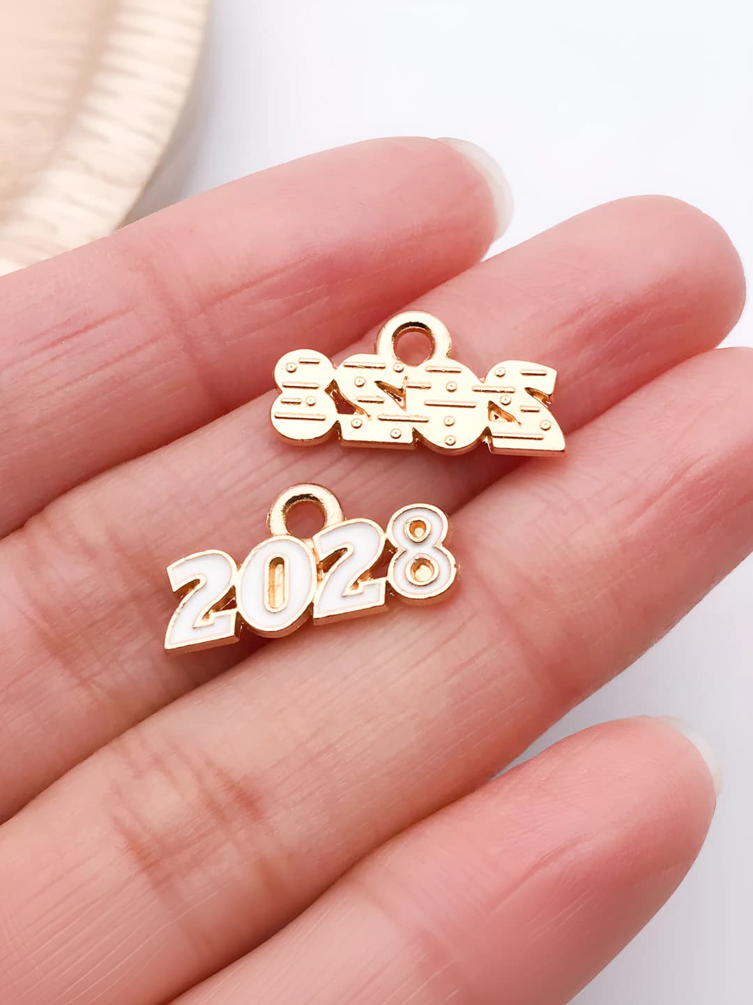 Белый 2028, 9x18mm, 0.8g