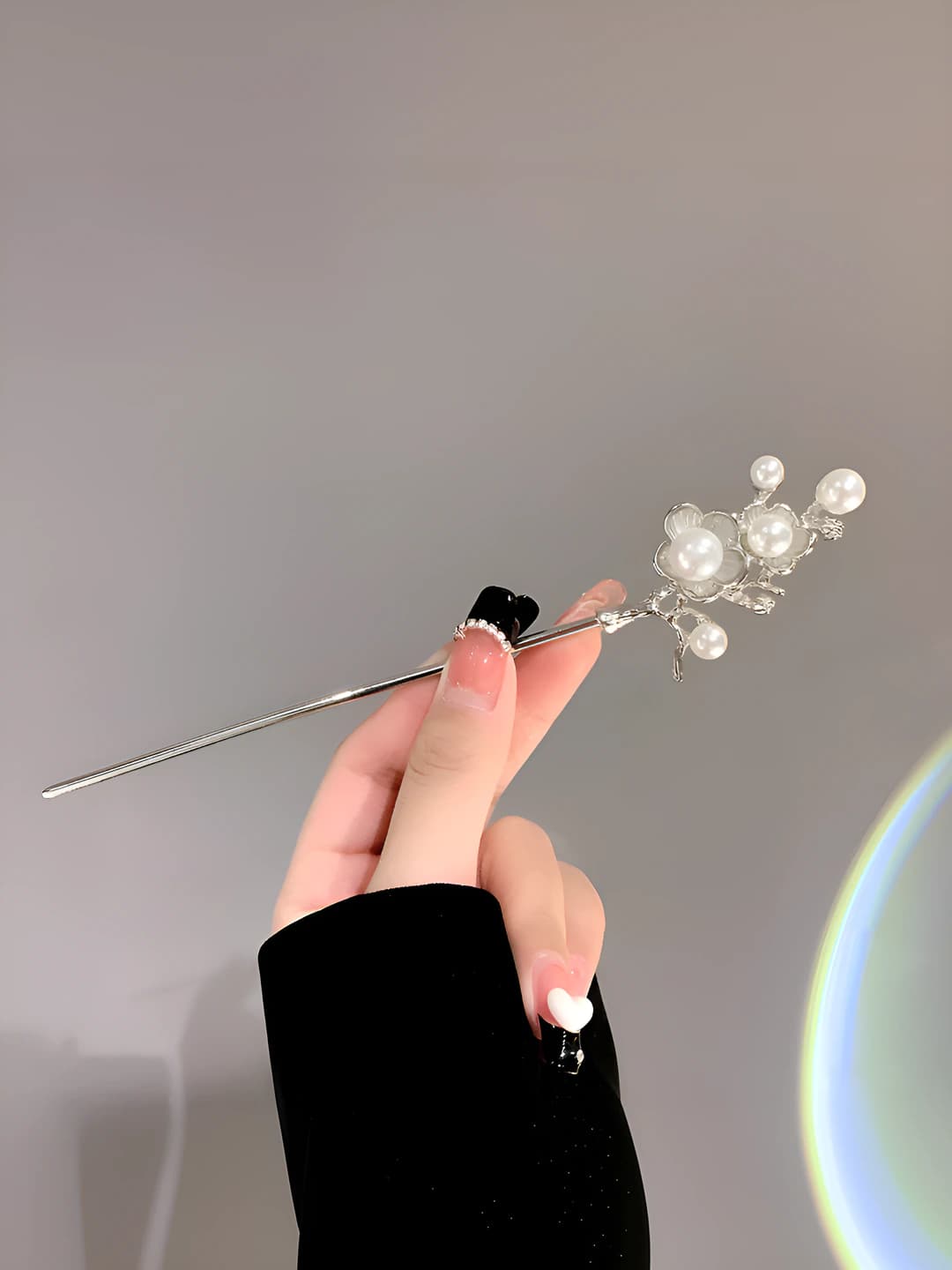 Серебряная шпилька с жемчугом и лотосом