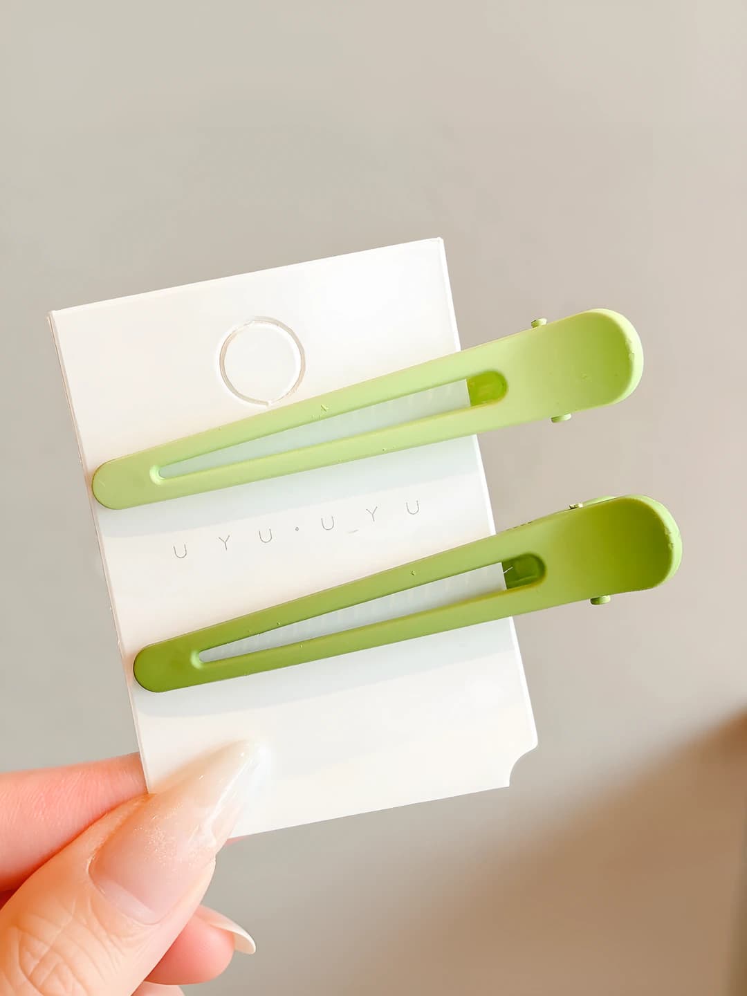Macaron green, 7 cm, pair