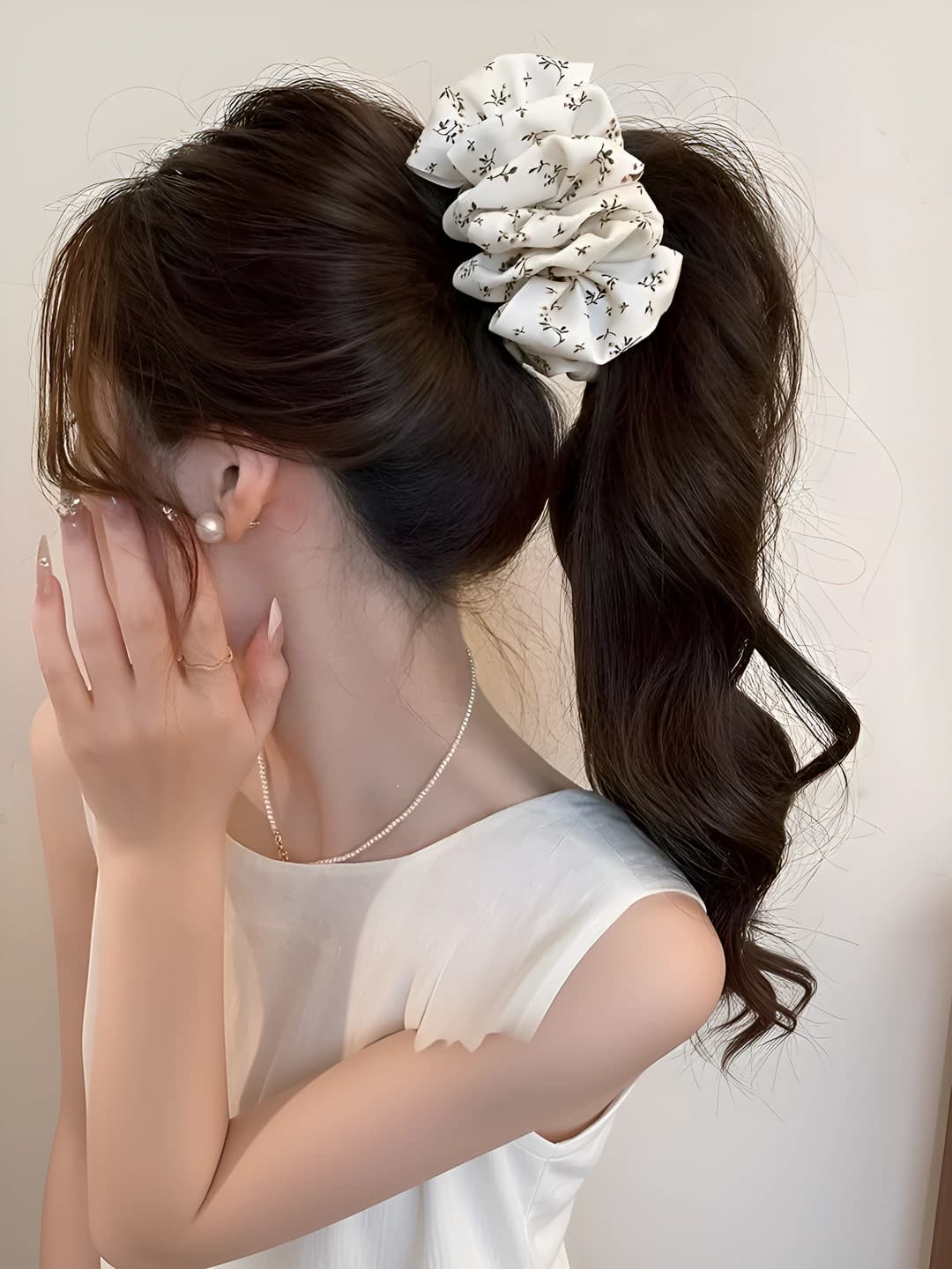 4#Белый мелкий цветочный - ок. 12 см