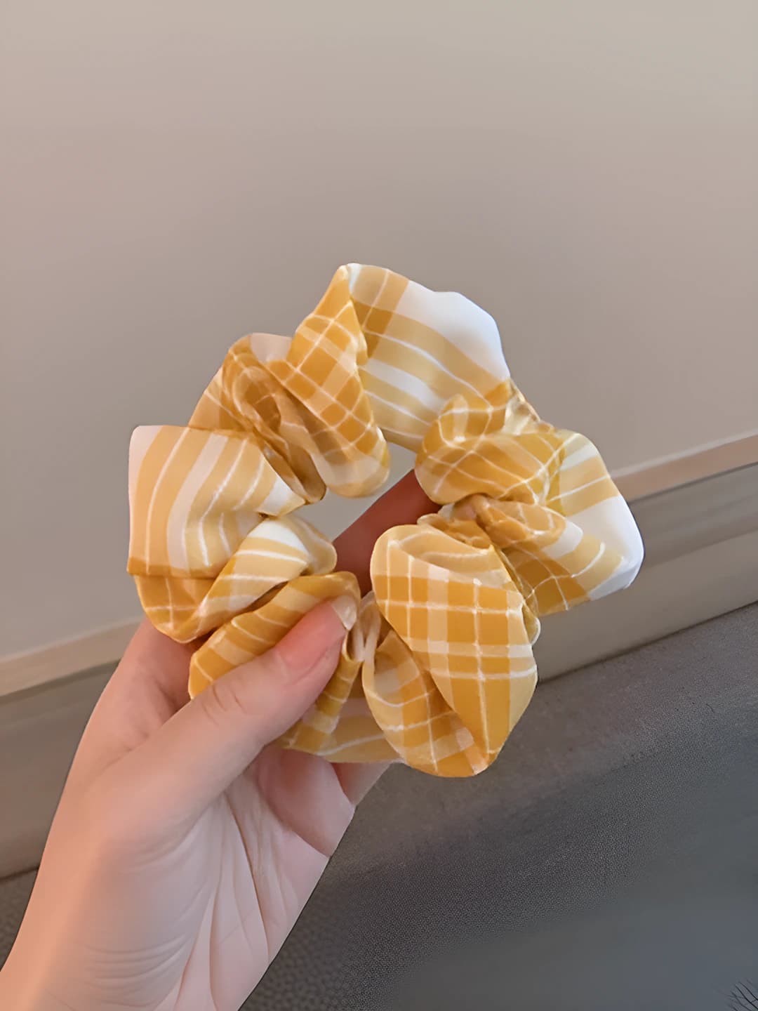 3# Yellow-white, large plaid, 10 cm
