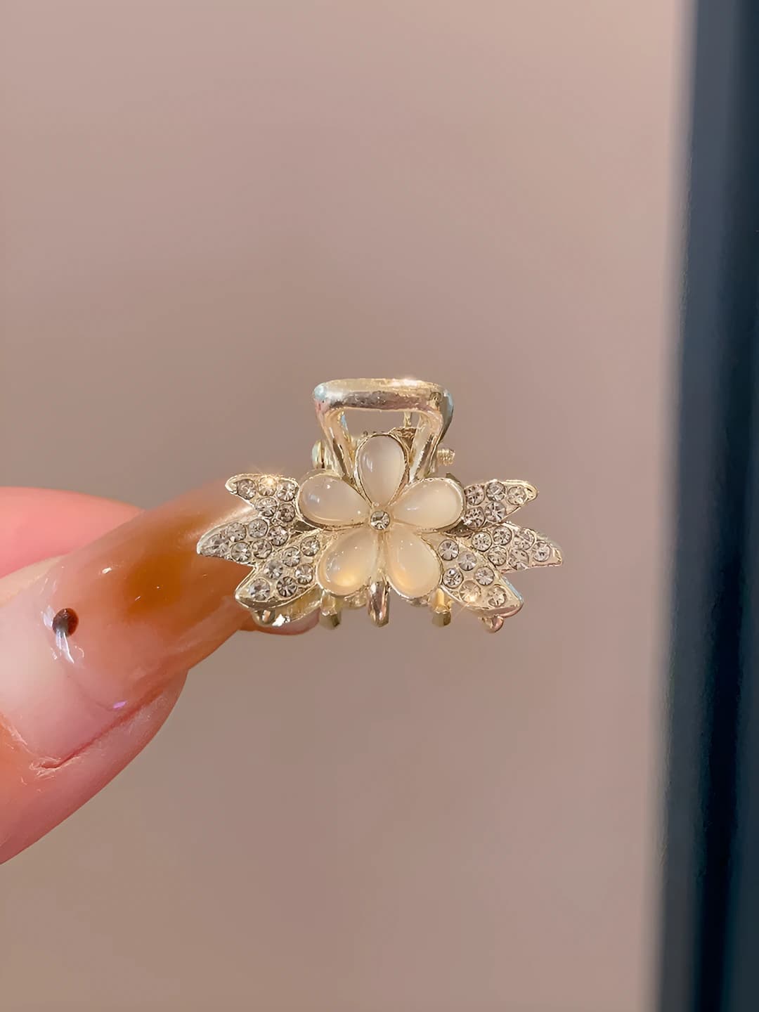 4# Gullar va qanotli qisqichbaqali 2.7 sm